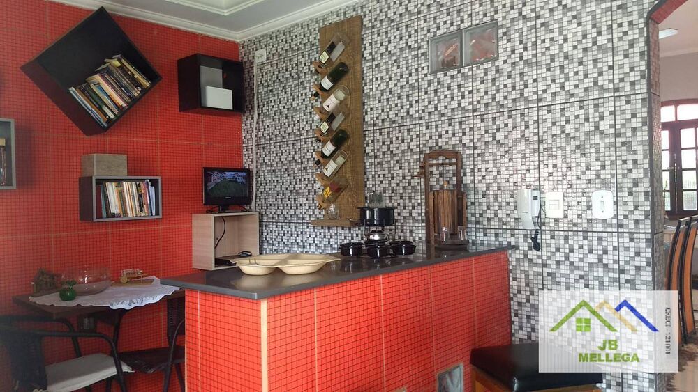 Casa à venda com 5 quartos, 237m² - Foto 26