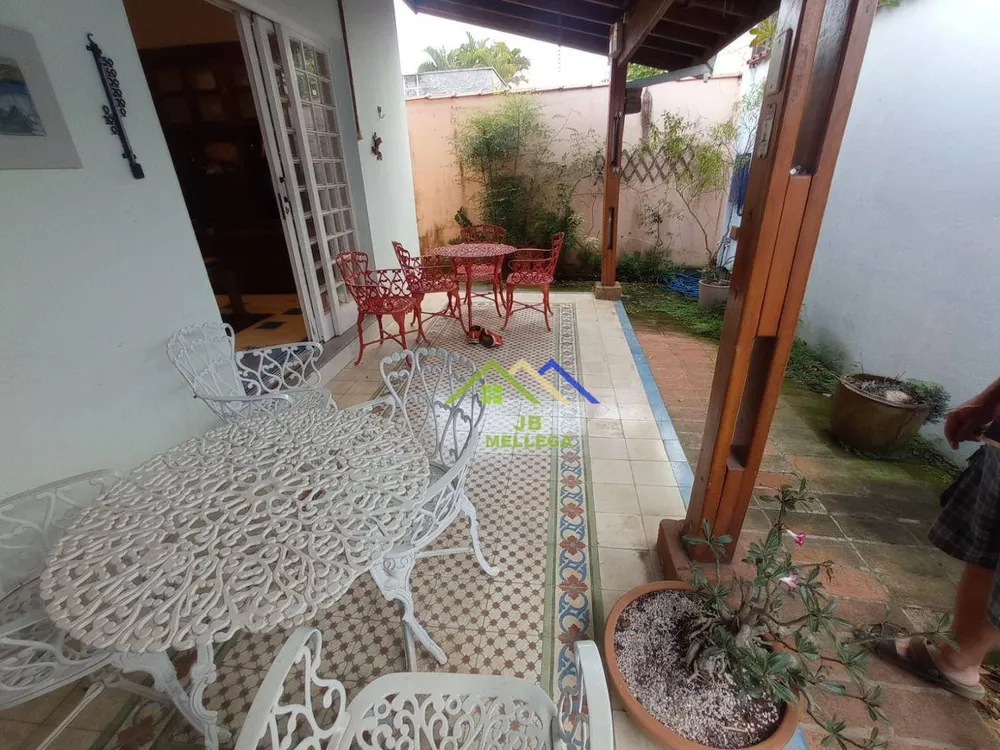 Casa, 3 quartos, 240 m² - Foto 15