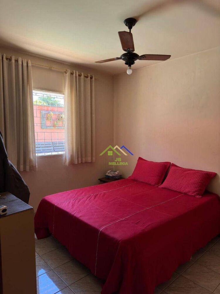 Casa, 4 quartos, 187 m² - Foto 2
