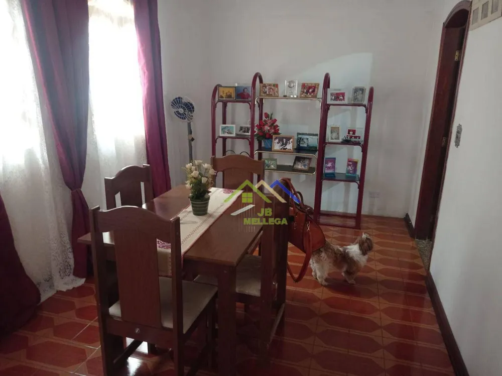 Casa, 3 quartos, 230 m² - Foto 1