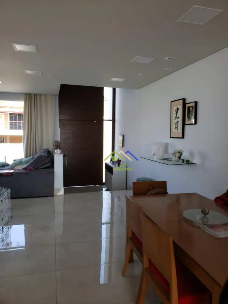 Sobrado, 3 quartos, 198 m² - Foto 3