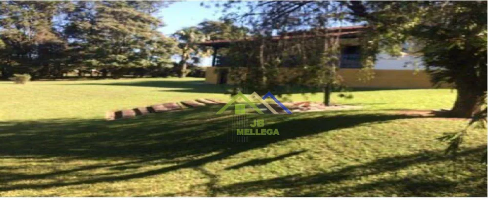 Chácara, 4 quartos, 5500 m² - Foto 1