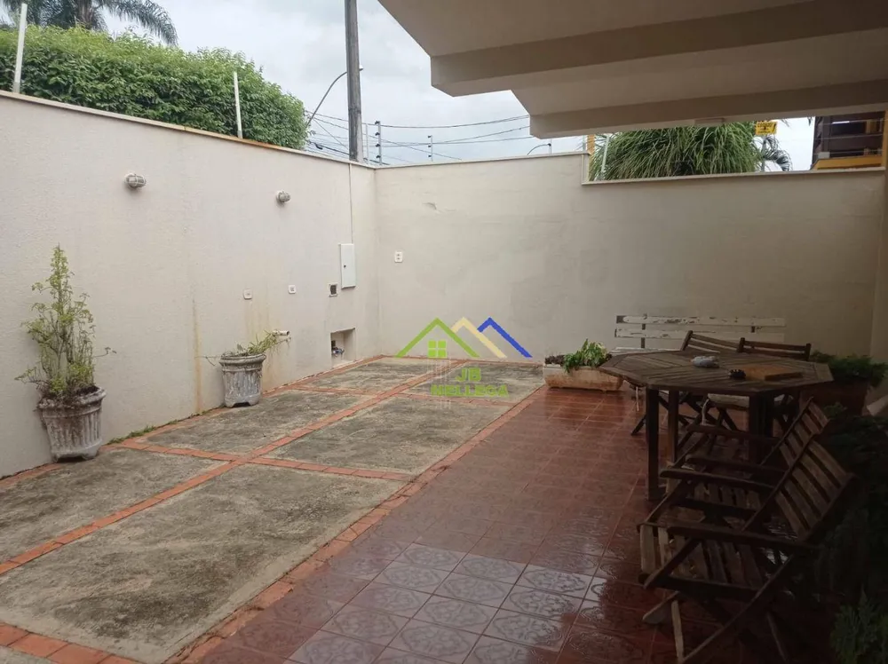 Casa, 3 quartos, 263 m² - Foto 17