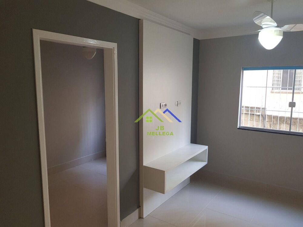 Apartamento à venda com 2 quartos, 63m² - Foto 2
