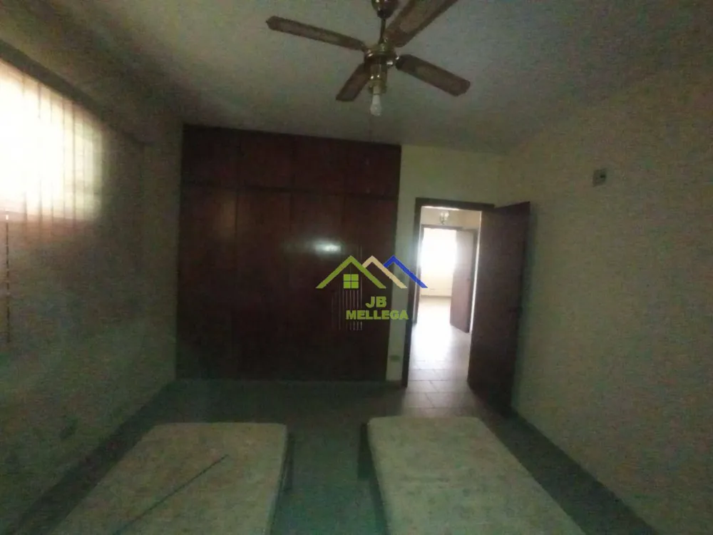 Chácara, 3 quartos, 1551 m² - Foto 9