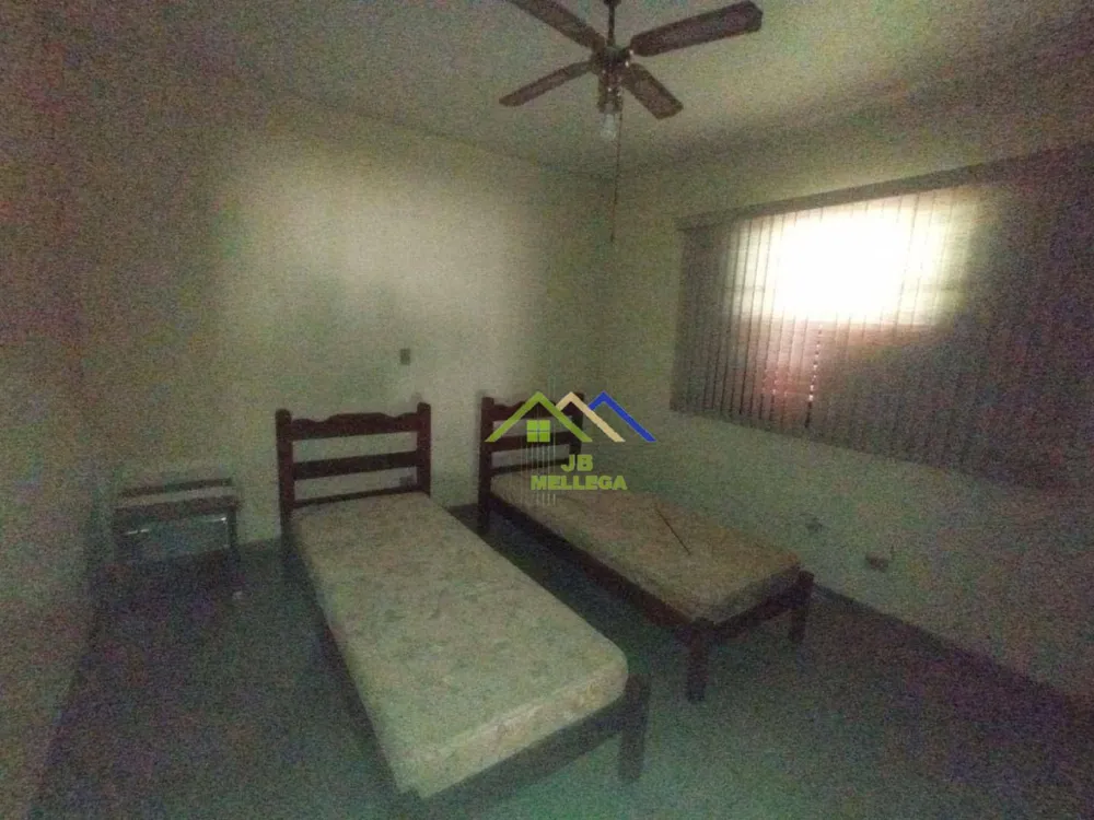 Chácara, 3 quartos, 1551 m² - Foto 8