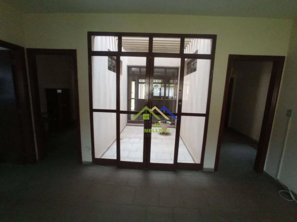 Chácara, 3 quartos, 1551 m² - Foto 7