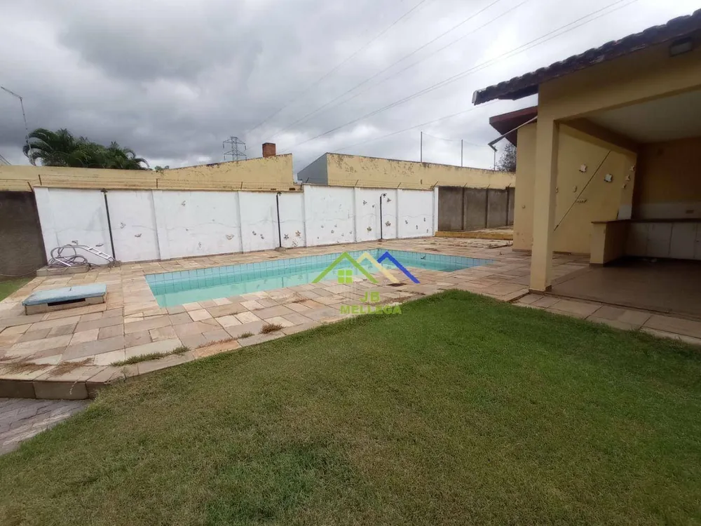 Chácara, 3 quartos, 1551 m² - Foto 13