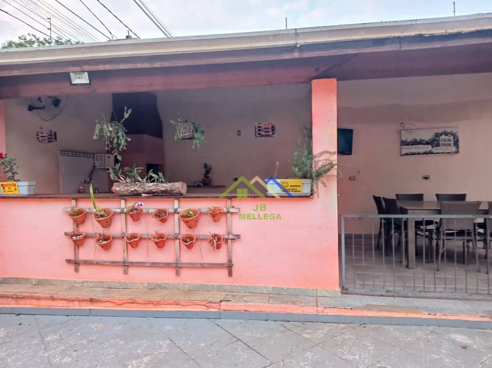 Casa, 3 quartos, 200 m² - Foto 14