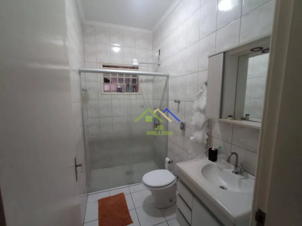 Casa, 3 quartos, 200 m² - Foto 1