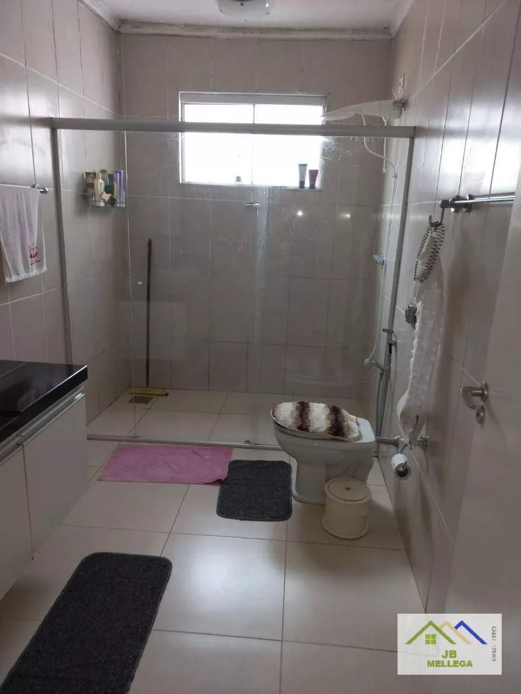 Casa, 3 quartos, 172 m² - Foto 2