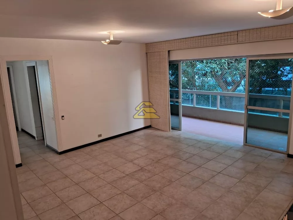 Apartamento à venda com 4 quartos, 153m² - Foto 3