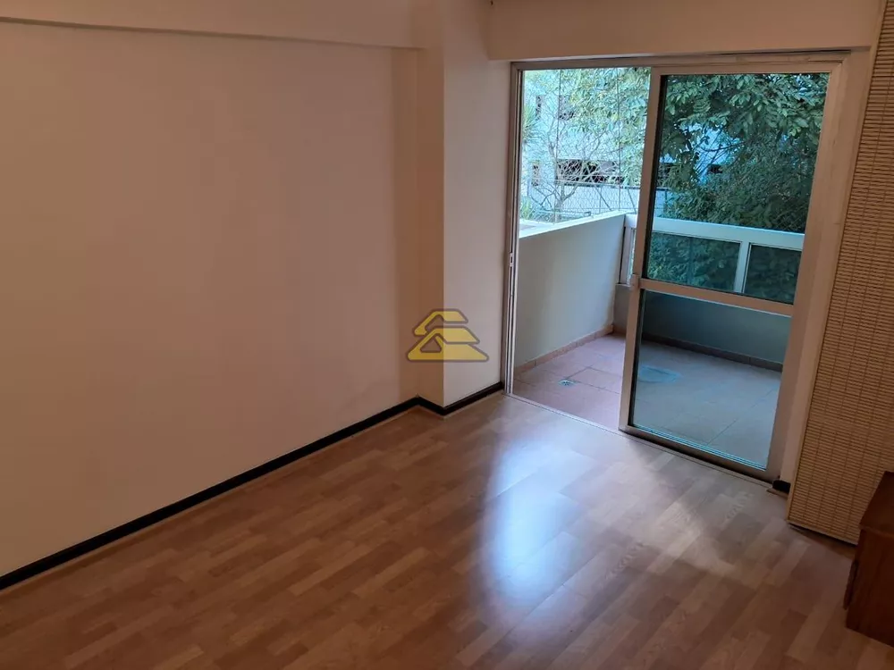 Apartamento à venda com 4 quartos, 153m² - Foto 25