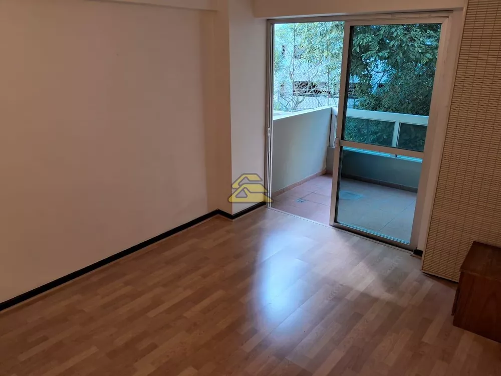 Apartamento à venda com 4 quartos, 153m² - Foto 17