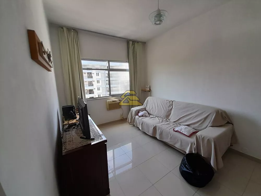 Apartamento à venda com 2 quartos, 66m² - Foto 4