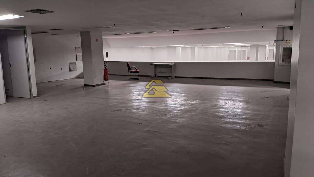Loja-Salão, 1020 m² - Foto 2