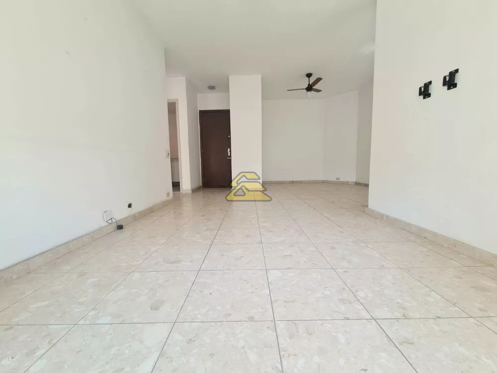 Apartamento à venda com 1 quarto, 49m² - Foto 12