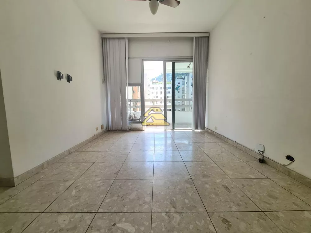 Apartamento à venda com 1 quarto, 49m² - Foto 11