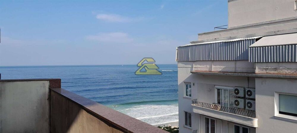 Cobertura, 3 quartos, 193 m² - Foto 1