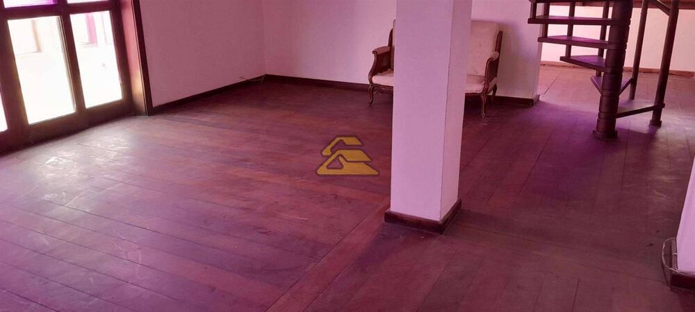 Cobertura, 3 quartos, 193 m² - Foto 2