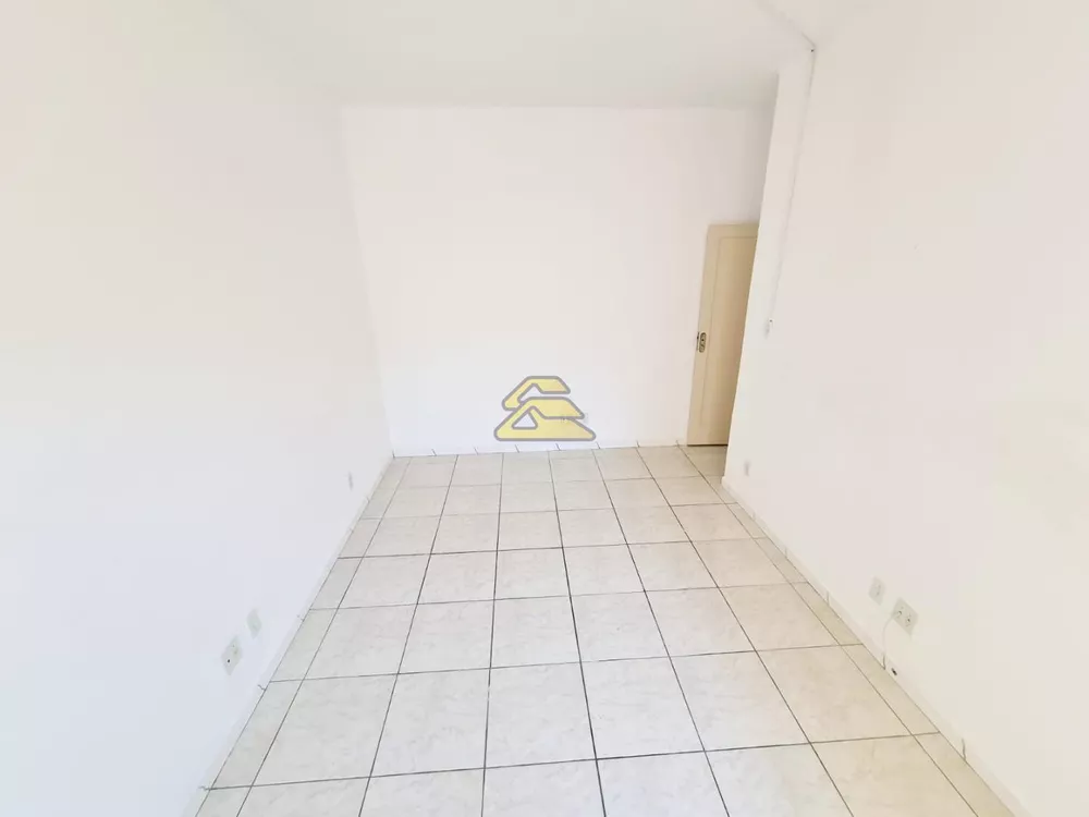 Apartamento à venda com 2 quartos, 67m² - Foto 2