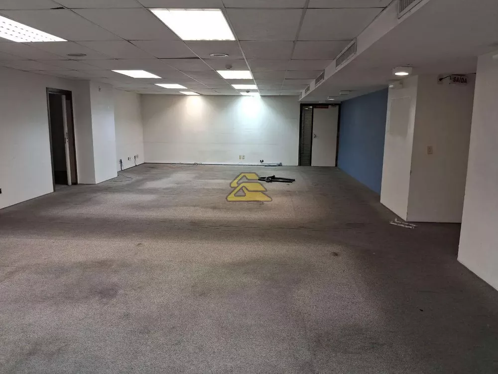 Sala-Conjunto, 854 m² - Foto 18