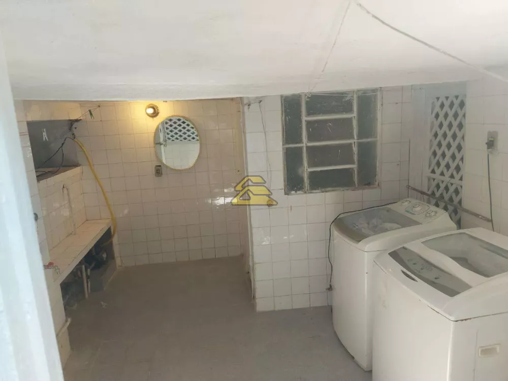 Casa, 3 quartos, 278 m² - Foto 29
