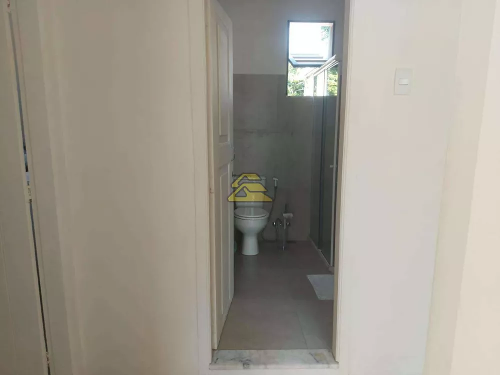 Casa, 3 quartos, 278 m² - Foto 30
