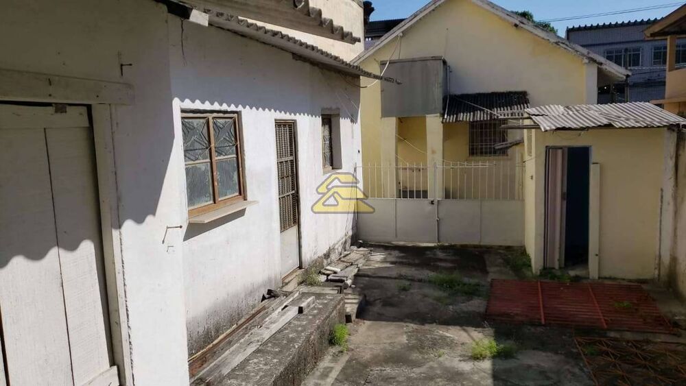 Casa, 3 quartos, 211 m² - Foto 3