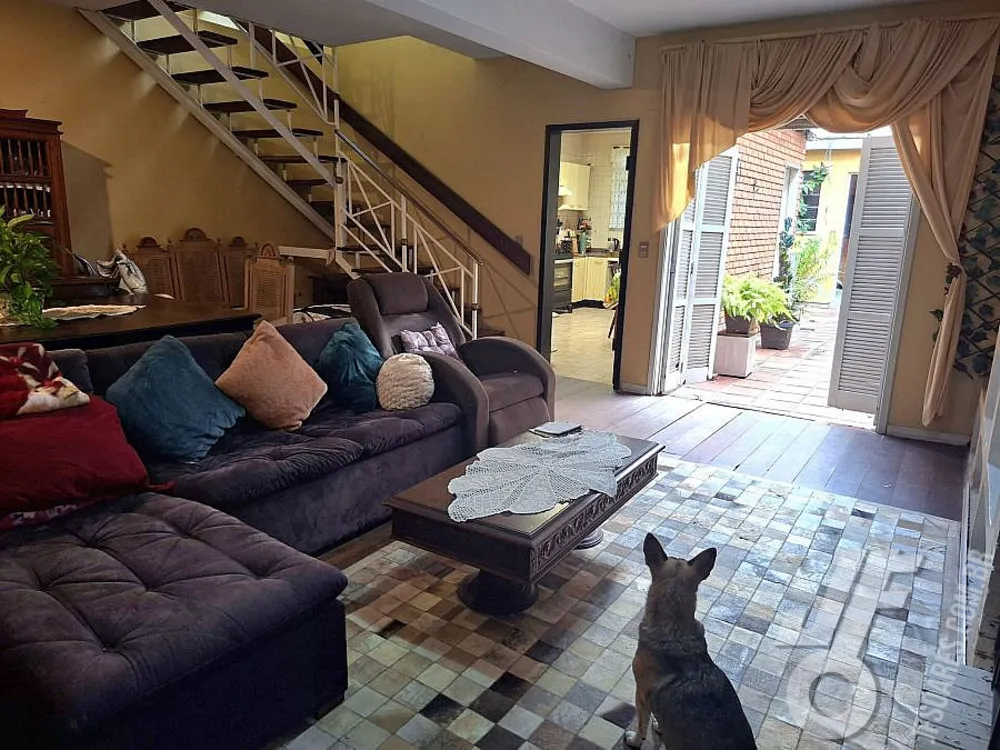 Sobrado, 4 quartos, 272 m² - Foto 1