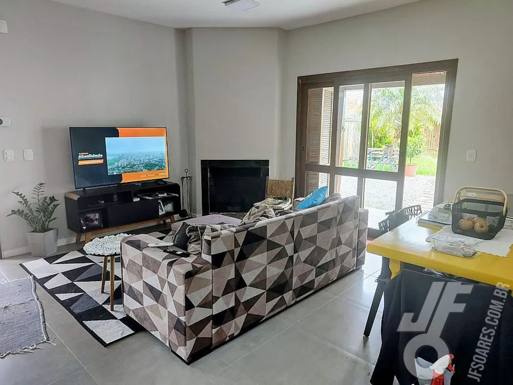 Sobrado, 3 quartos, 229 m² - Foto 1