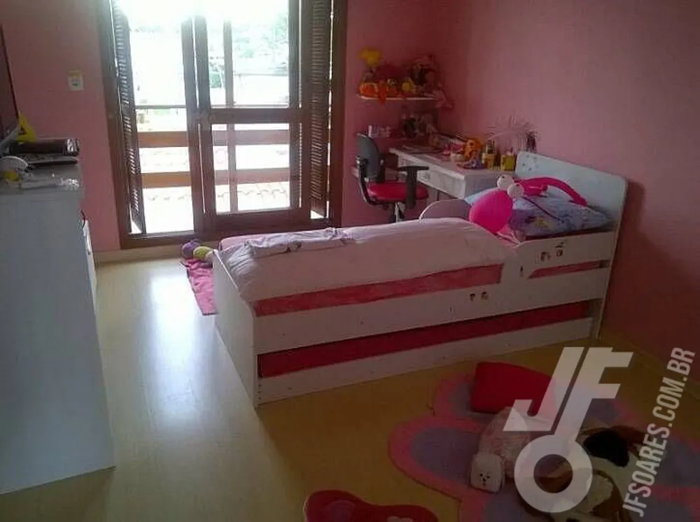 Sobrado, 3 quartos, 229 m² - Foto 2