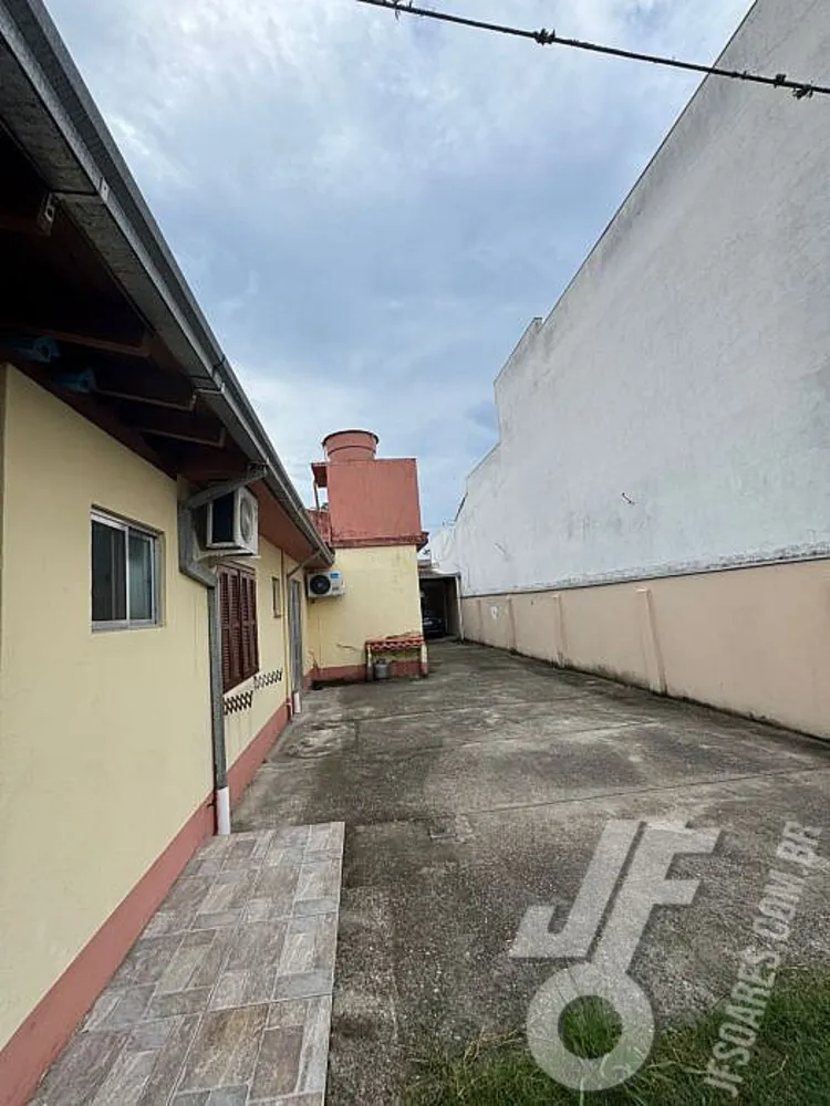 Casa, 5 quartos, 267 m² - Foto 3