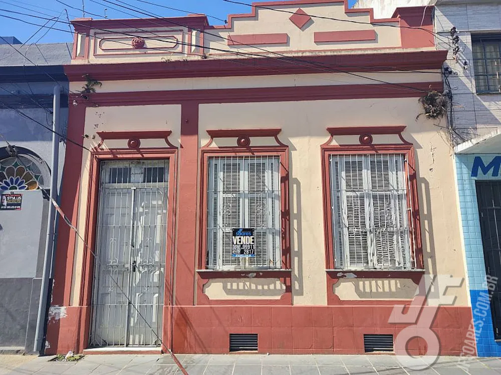 Casa, 4 quartos, 173 m² - Foto 1