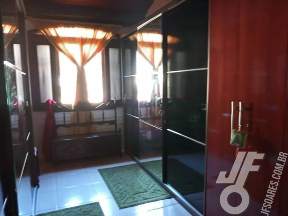 Casa, 4 quartos, 296 m² - Foto 4
