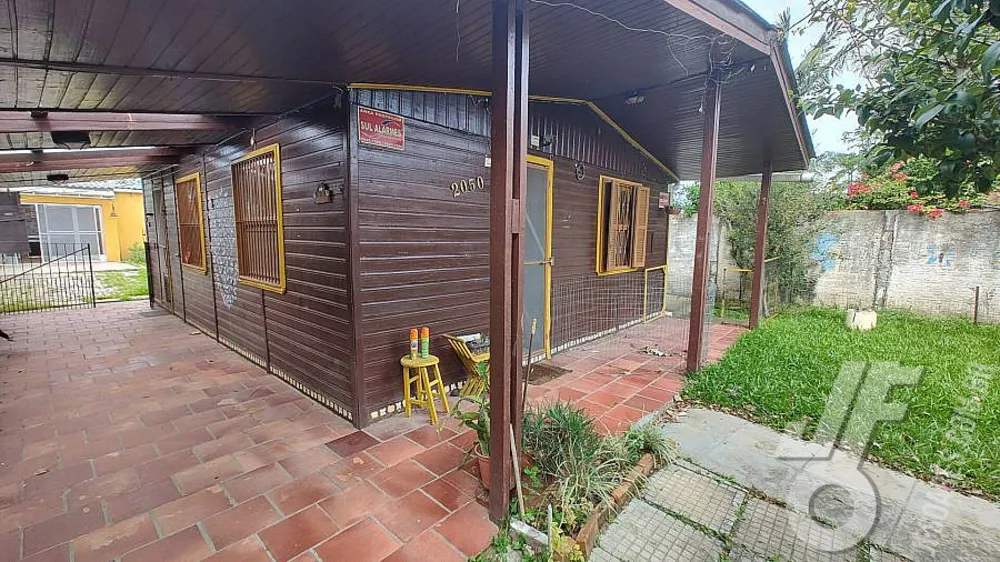 Casa, 4 quartos, 145 m² - Foto 1