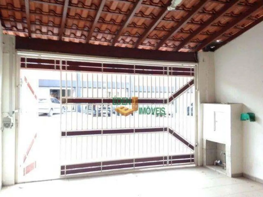 Casa à venda com 2 quartos, 122m² - Foto 2