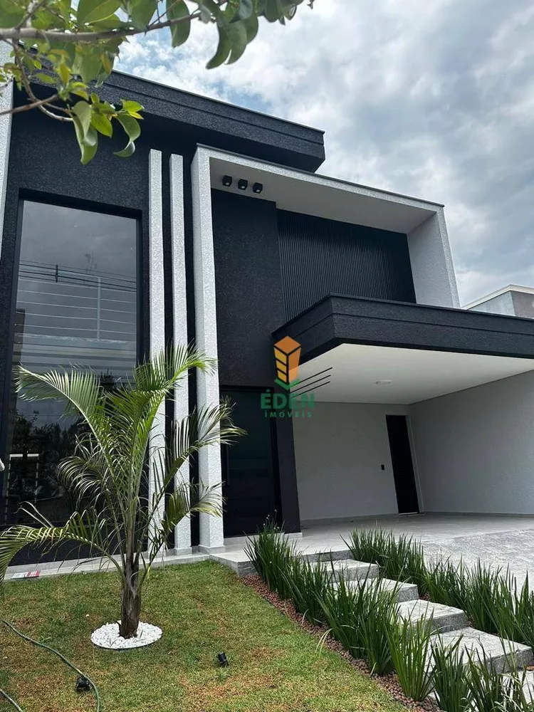 Casa de Condomínio à venda com 3 quartos, 200m² - Foto 2