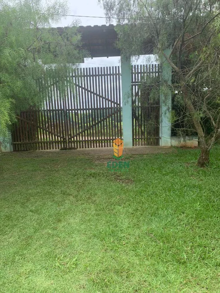 Chácara à venda com 3 quartos, 100m² - Foto 1