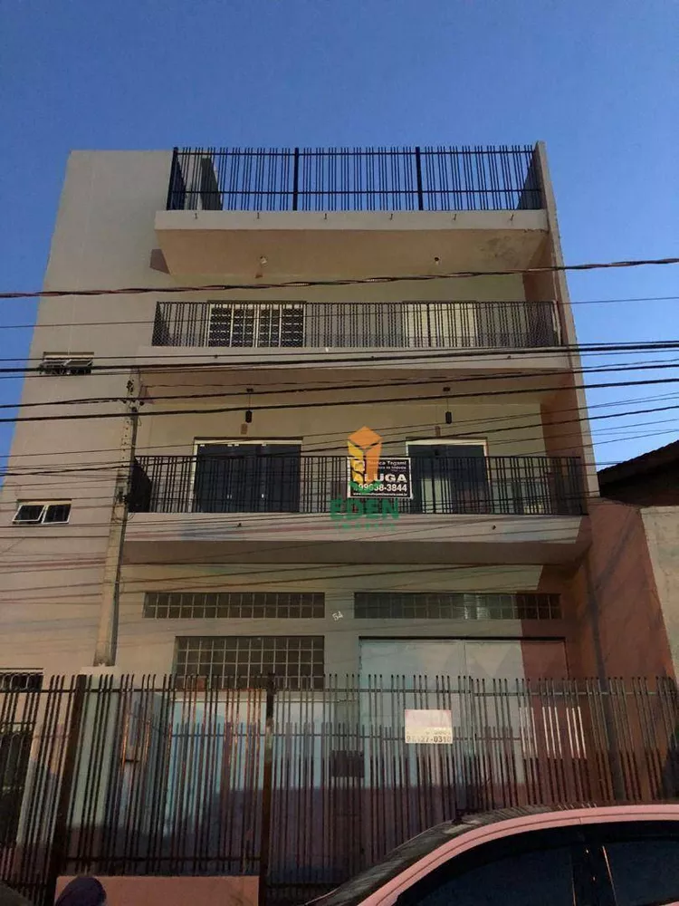 Apartamento para alugar com 3 quartos, 210m² - Foto 1