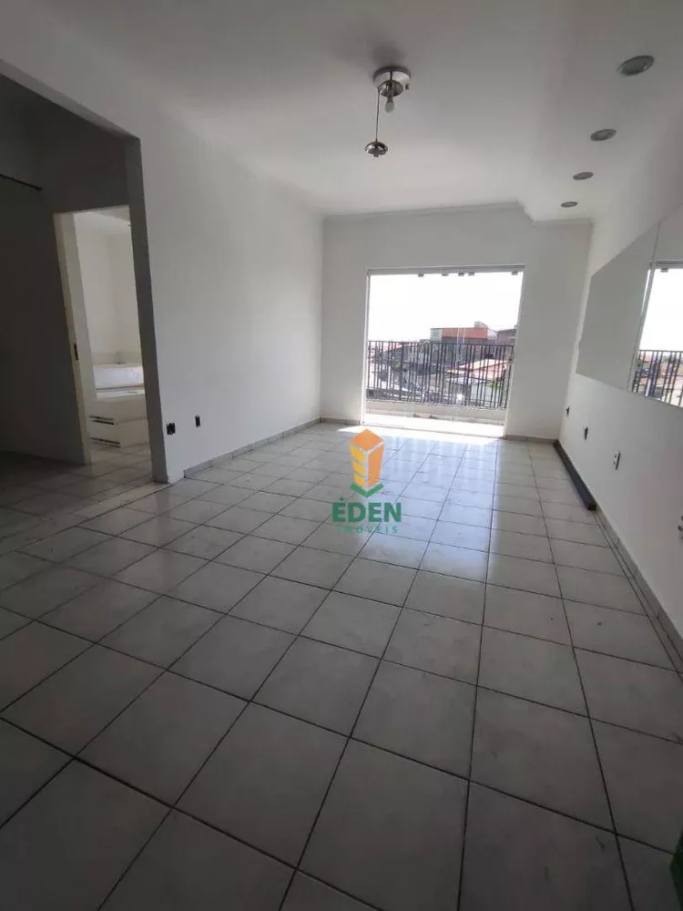 Apartamento para alugar com 3 quartos, 210m² - Foto 4