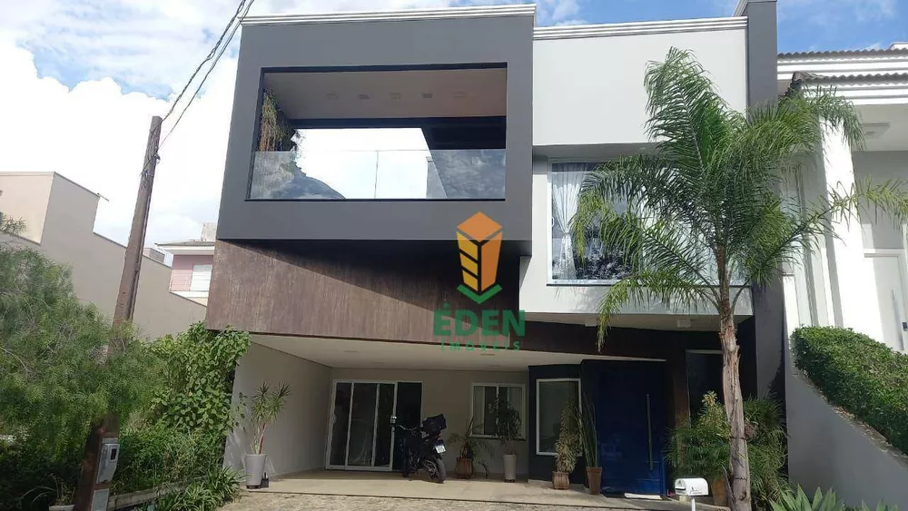 Casa de Condomínio à venda com 3 quartos, 330m² - Foto 1