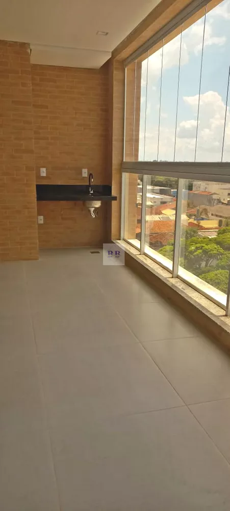 Apartamento à venda com 3 quartos, 165m² - Foto 1