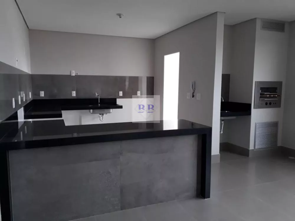 Apartamento à venda com 3 quartos, 150m² - Foto 5