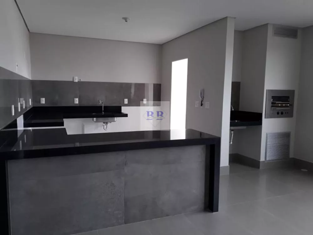 Apartamento à venda com 3 quartos, 150m² - Foto 8