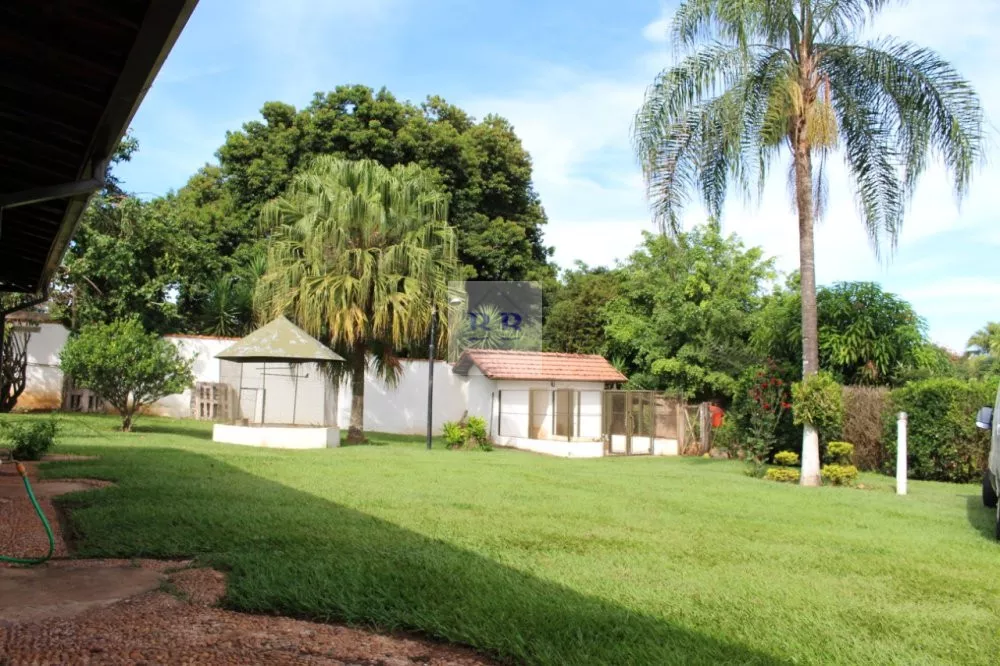 Fazenda à venda com 3 quartos, 500m² - Foto 1