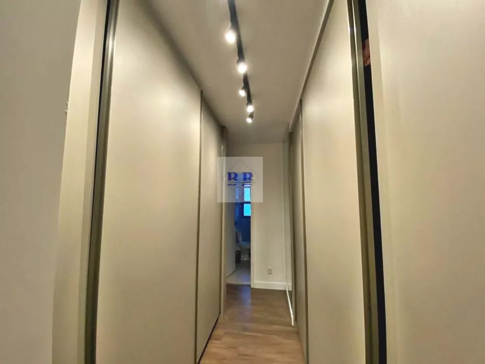 Apartamento à venda com 3 quartos, 137m² - Foto 4