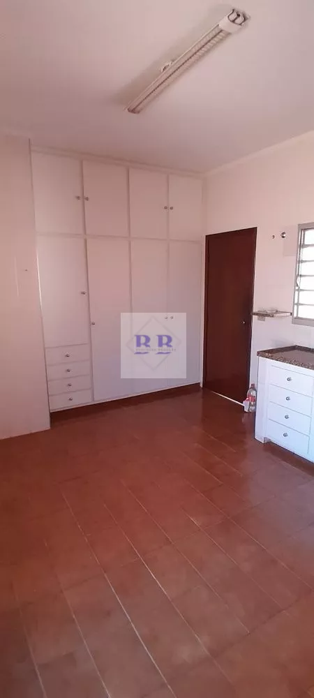 Casa à venda com 3 quartos, 70m² - Foto 8