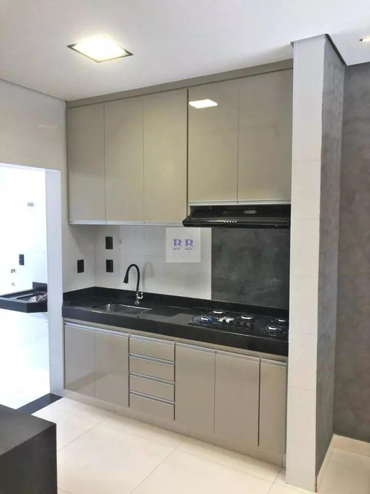 Apartamento à venda com 3 quartos, 92m² - Foto 3