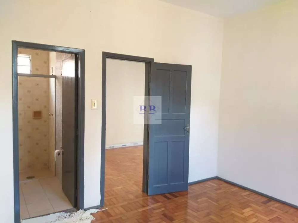 Casa à venda com 3 quartos, 114m² - Foto 4